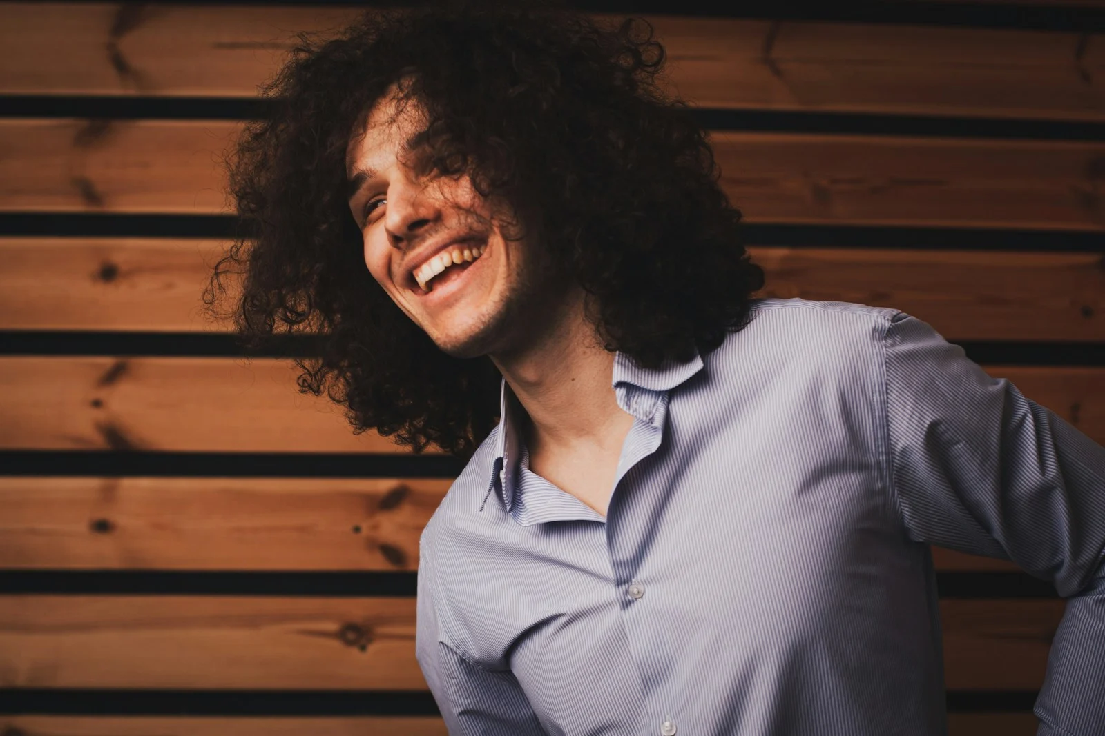 Mutuelle Individuelle : man in white dress shirt